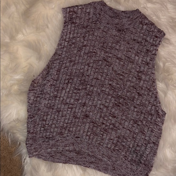 Purple Ribbed Halter Top - Picture 3 of 5